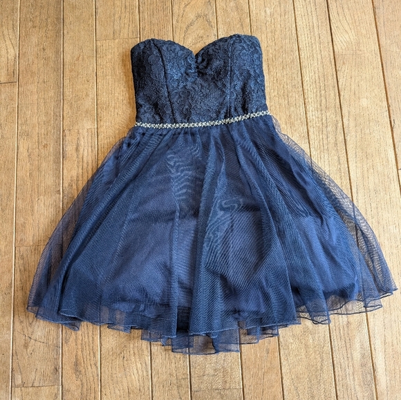 Juniors Speechless Elegant Navy Strapless Formal Lace Dress Size 3 - Picture 1 of 7